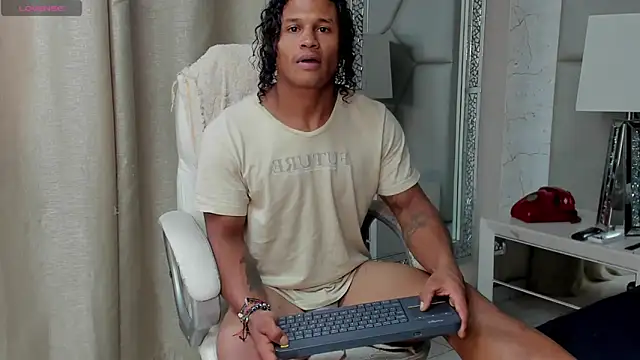 casike1 online show from 11-03-25, 12:17