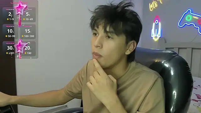 Snapshot of StiwenTwink chatting on 01-10-26, 07:59 StiwenTwink online show from 01-10-26, 07:59