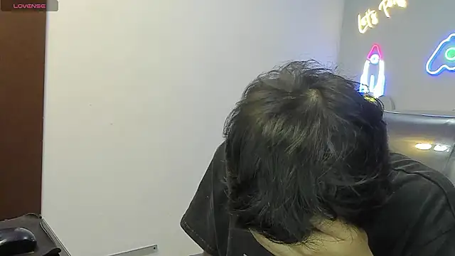 Snapshot of StiwenTwink chatting on 01-16-26, 12:42 StiwenTwink online show from 01-16-26, 12:42