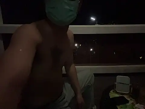 Snapshot of zghn88 chatting on 10-30-25, 01:01 zghn88 online show from 10-30-25, 01:01