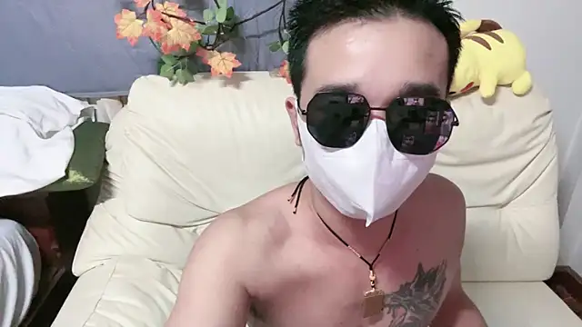 Snapshot of zghn88 chatting on 12-03-25, 11:19 zghn88 online show from 12-03-25, 11:19