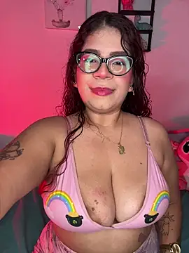 Snapshot of Solaangel_ chatting on 10-04-25, 02:31 Solaangel online show from 10-04-25, 02:31
