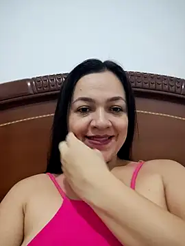 LindaSalo33 online show from 10-25-25, 04:31