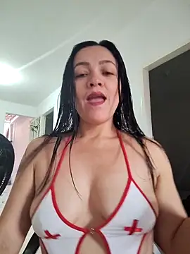 LindaSalo33 online show from 11-26-25, 06:53