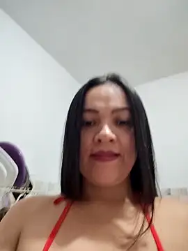 LindaSalo33 online show from 12-05-25, 04:10