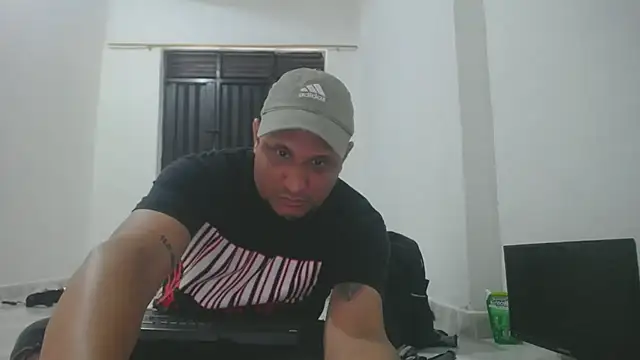 Meloncillo and Babyliss99 online show from 04-08-26, 06:08