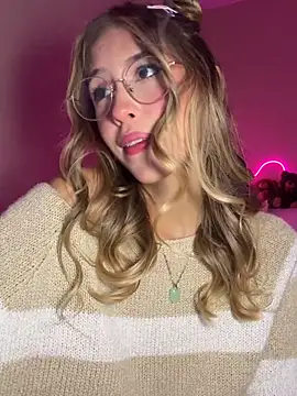 fanyabbey online show from 04-24-26, 01:19