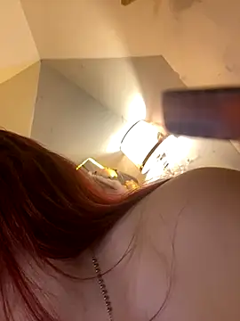 Snapshot of Samantacooper1 chatting on 10-30-25, 08:16 Samantacooper1 online show from 10-30-25, 08:16