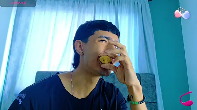 Anthony carter online show from 10-21-25, 01:12