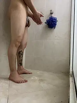 Snapshot of jeff2995_ chatting on 10-04-25, 04:10 jeff2995  online show from 10-04-25, 04:10