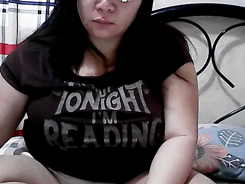 HornyPussie69 online show from 04-17-26, 11:41