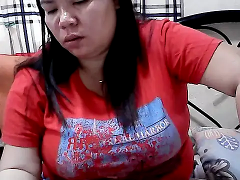 HornyPussie69 online show from 04-20-26, 12:13