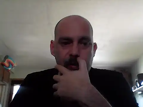 crazyheratic8 online show from 05-04-26, 07:21