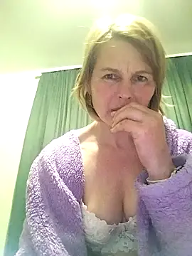 Masha412111 online show from 04-22-26, 09:05