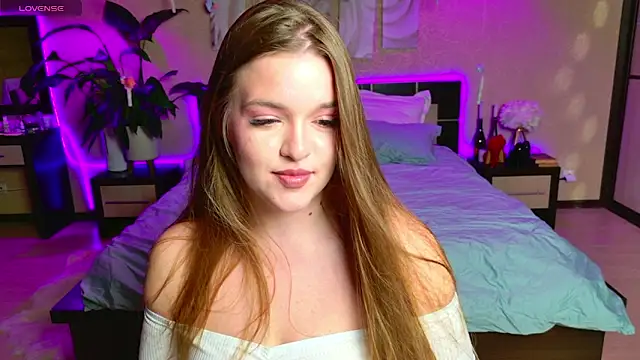 EmilyWhispers online show from 06-19-26, 09:07