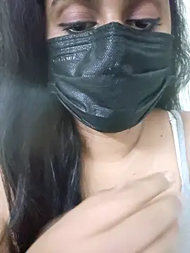 Snapshot of Dheronika_sweetie chatting on 01-16-26, 06:45 Dheronika sweetie online show from 01-16-26, 06:45