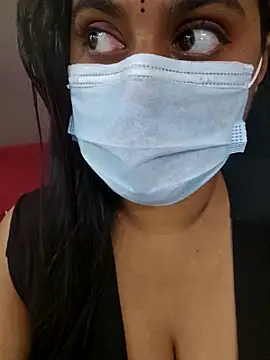 Snapshot of Dheronika_sweetie chatting on 02-12-26, 05:30 Dheronika sweetie online show from 02-12-26, 05:30