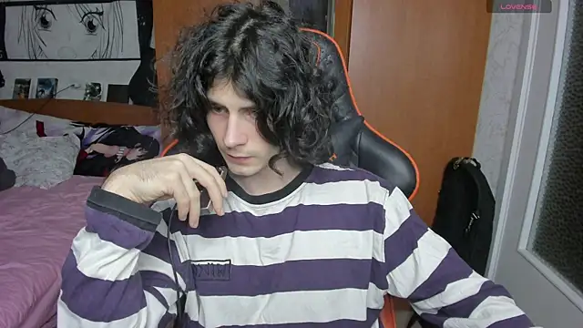 Rakimaru  online show from 12-16-25, 01:16