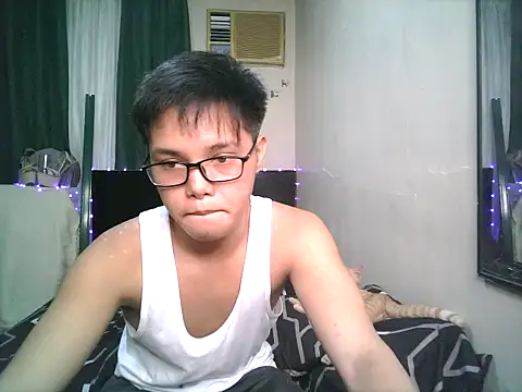 Snapshot of hot_babyboy26 chatting on 10-25-25, 02:13 hot babyboy26 online show from 10-25-25, 02:13