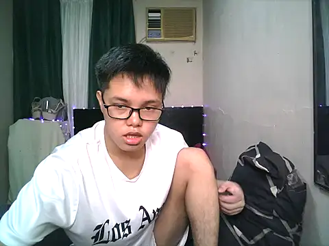 Snapshot of hot_babyboy26 chatting on 11-07-25, 10:15 hot babyboy26 online show from 11-07-25, 10:15