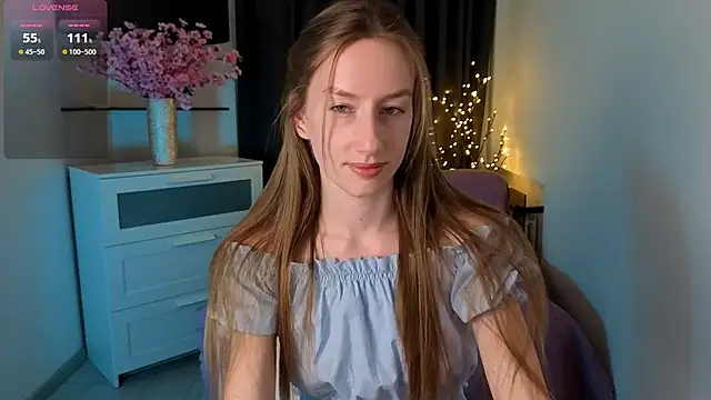 Snapshot of GoldenRose_ chatting on 02-11-26, 02:00 GoldenRose online show from 02-11-26, 02:00