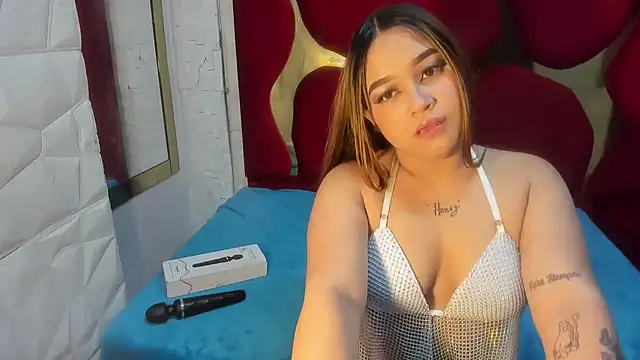 LevisMiaRs online show from 10-20-25, 05:19