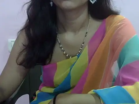 Laila Cute online show from 05-18-26, 03:57
