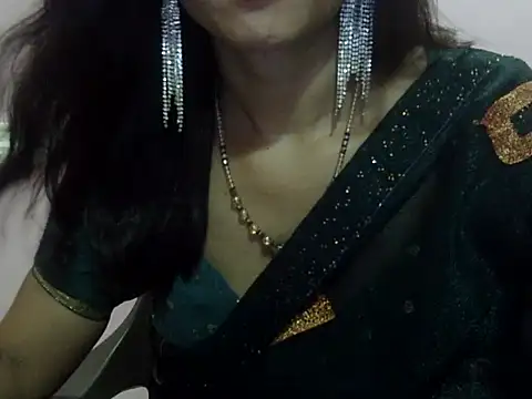 Laila Cute online show from 05-28-26, 04:04