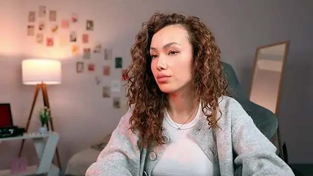 branchwithflowerss online show from 10-01-25, 01:06