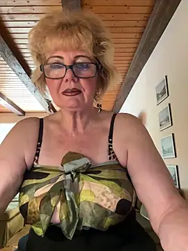 BoloshkaBlonda online show from 04-19-26, 10:25