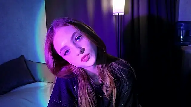 midnightMaya online show from 10-15-25, 07:25