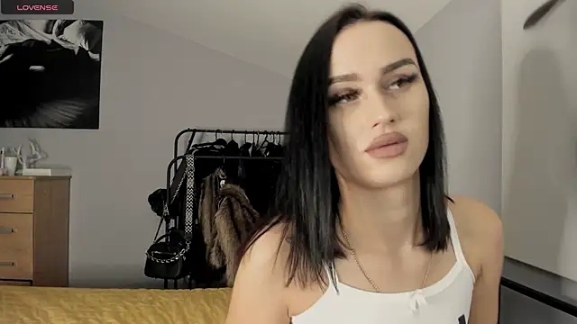 Lisa  Johnson online show from 11-07-25, 12:10