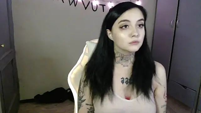 Rin andersonn online show from 11-25-25, 07:58