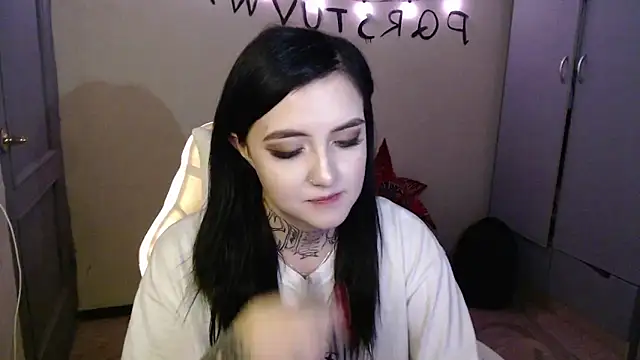 Rin andersonn online show from 12-04-25, 08:39