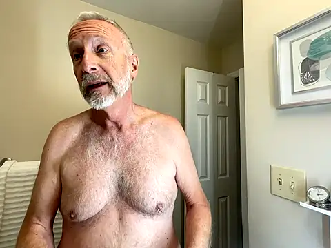 ApolloThrust online show from 11-08-25, 07:23