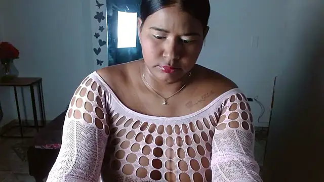 Ebony luna online show from 01-13-26, 09:09