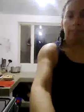 Snapshot of adelgey_michell chatting on 10-10-25, 03:11 adelgey michell online show from 10-10-25, 03:11