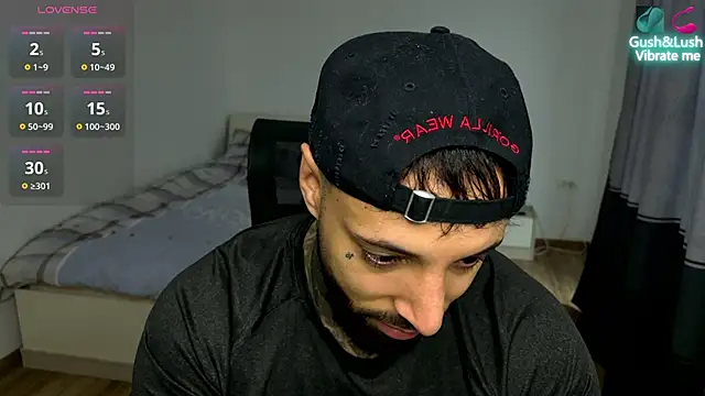 MasculineGuy99 online show from 12-23-25, 09:29