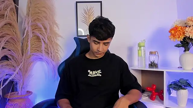 Thiago Connor21 online show from 05-17-26, 11:56