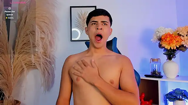 Thiago Connor21 online show from 07-19-26, 08:56