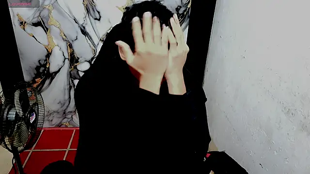 Snapshot of Im_david02 chatting on 02-17-26, 12:34 Im david02 online show from 02-17-26, 12:34