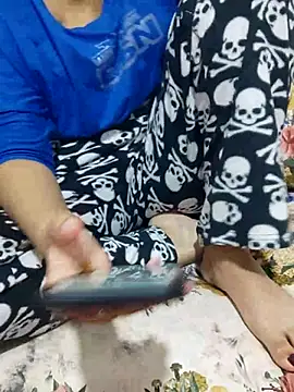 Rihame07 online show from 11-10-25, 08:35