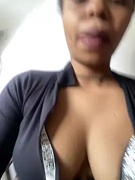 Itanydiorr online show from 04-14-26, 08:04