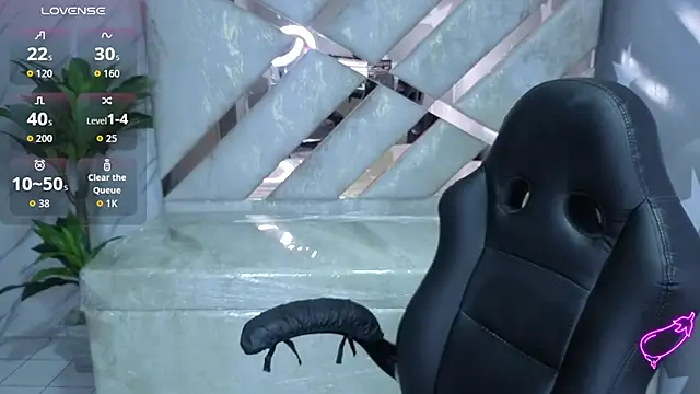 mia foster t online show from 03-11-26, 01:17