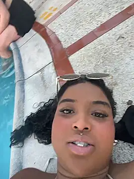 mitschellfox21 online show from 04-02-26, 10:51