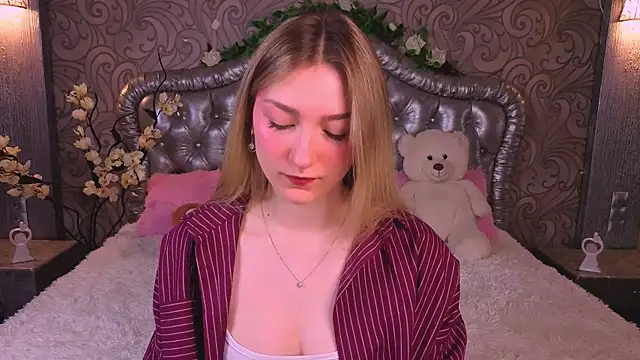 AngelAnabelle online show from 03-15-26, 08:26