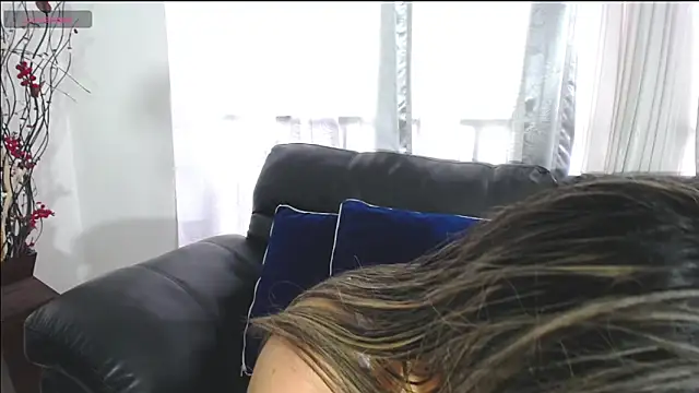 Snapshot of sweet_christtydiaz chatting on 11-05-25, 09:04 sweet christtydiaz online show from 11-05-25, 09:04