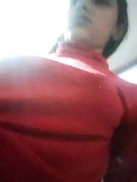 Snapshot of Jg135667 chatting on 11-30-25, 01:31 Jg135667 online show from 11-30-25, 01:31