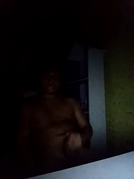 Snapshot of Alex321Flores chatting on 03-03-26, 02:18 Alex321Flores online show from 03-03-26, 02:18