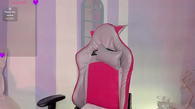 clover tter  online show from 11-27-25, 12:35